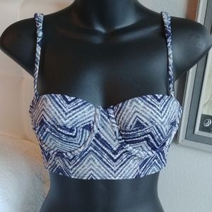 Bustier-style underwire swim bikini top in blue chevron tie-dye Petite Small